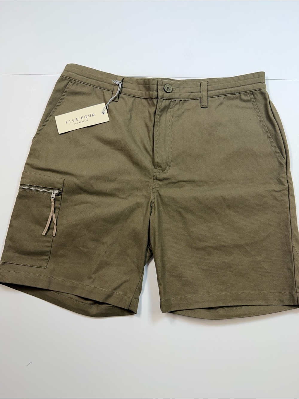 Five Four Olive Mens Cargo shorts size 34